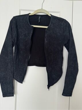 Women’s Black Zip-Front Jacket